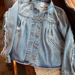 Kensie Light Blue Denim Jacket With Frayed and Distressed Design Size M